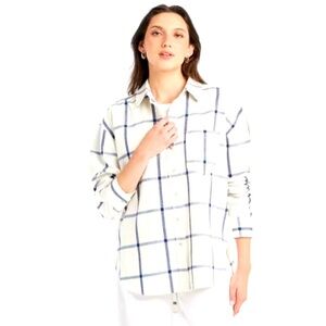 Womens Oversized Flannel Long Sleeve Collared Button Down Shirt Universal Thread